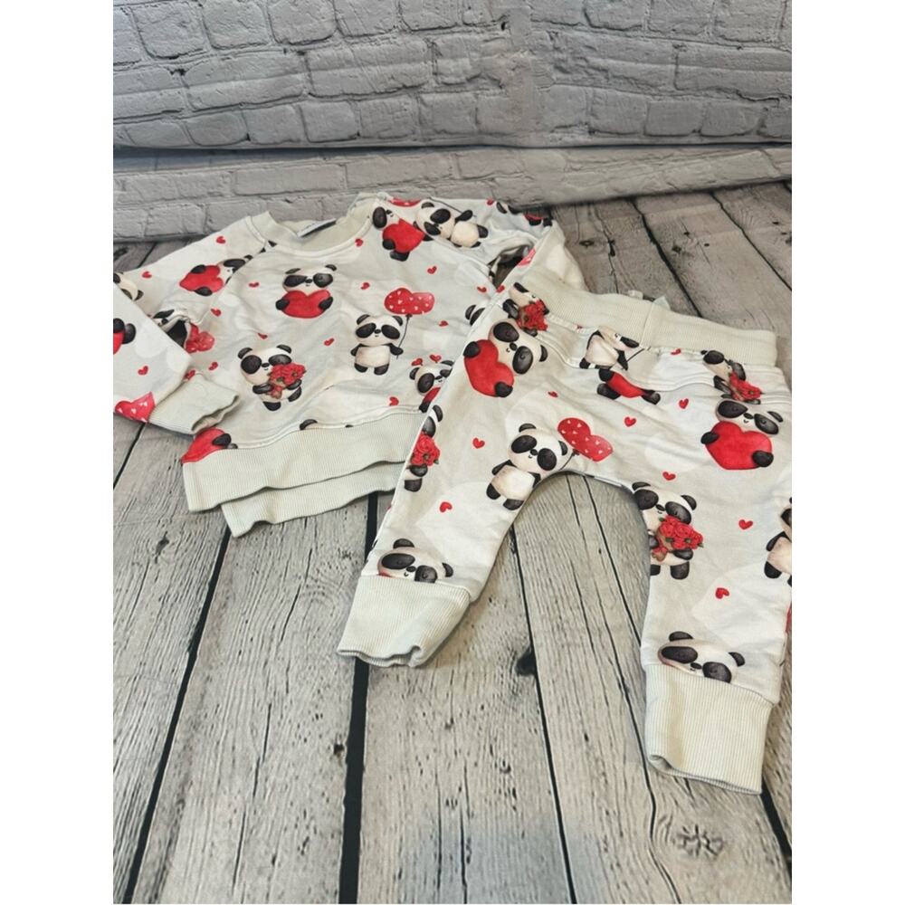 Bums & Roses Panda Heart Pattern Jogger Set - Picture 3 of 3